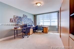 Building Photo - 2751 N Ocean Dr