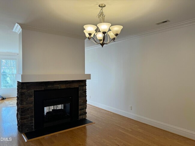 Building Photo - 1045 Philpott Dr