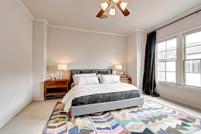 Building Photo - 1514 Summer St