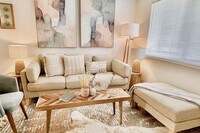 Building Photo - 253 Hayden Rd