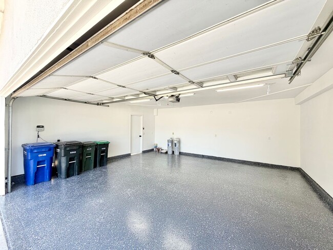 Building Photo - 21676 Superior Ln