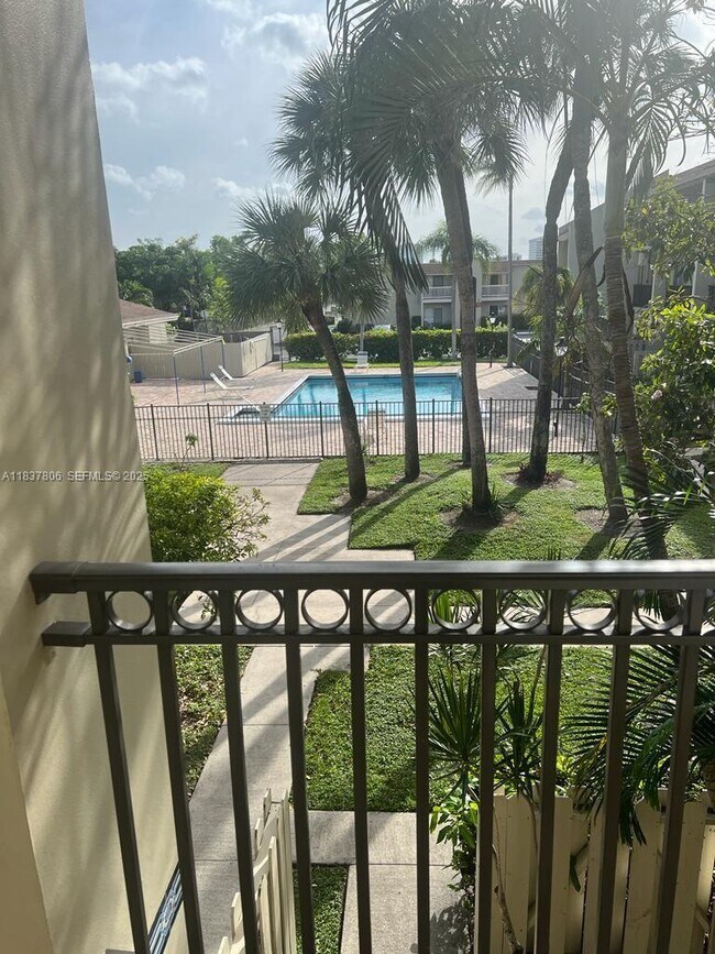 Building Photo - 1500 N Congress Ave