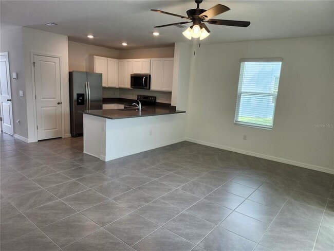 Building Photo - 4431 Rachel Fls Dr