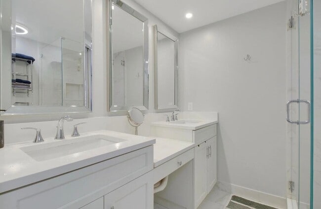 Building Photo - 6906 69th Way
