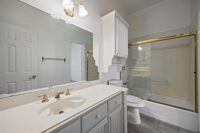 Building Photo - 2318 Southbay Cir