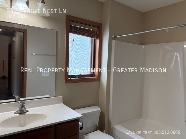 Building Photo - 9423 Eagle Nest Ln