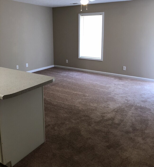 Primary Photo - 3BD 3BA DUPLEX CLOSE TO TTU FOR RENT