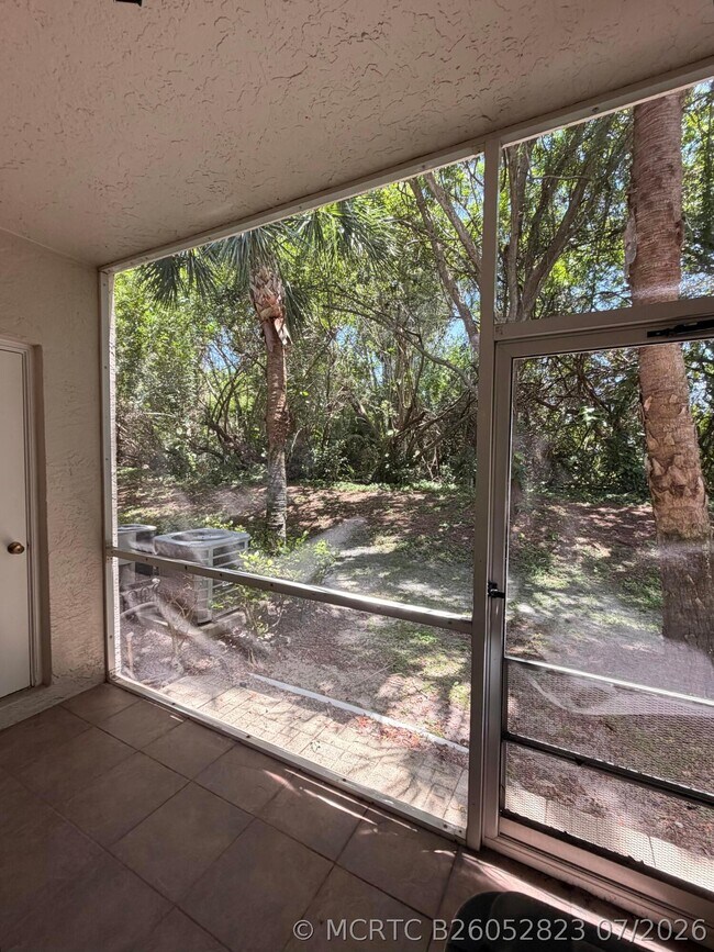 Building Photo - 5145 Palmbrooke Cir