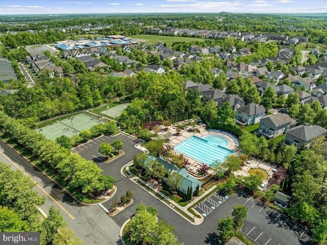 Building Photo - 42033 Bushclover Terrace