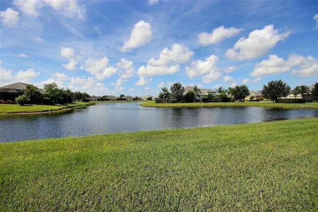 Building Photo - 12136 Whisper Lake Dr