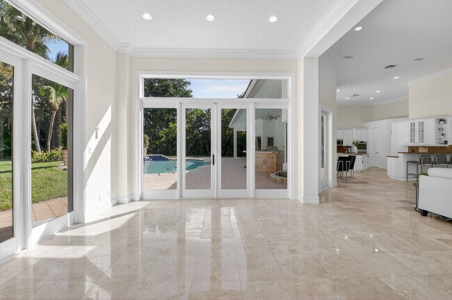 Building Photo - 16164 Bridlewood Cir