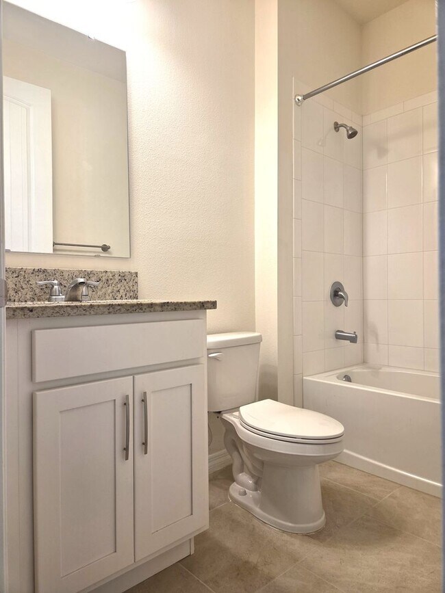 Building Photo - 55+ Gated Community at Palms at Serenoa