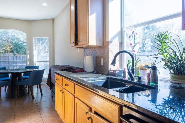 Building Photo - 3113 Quail Run