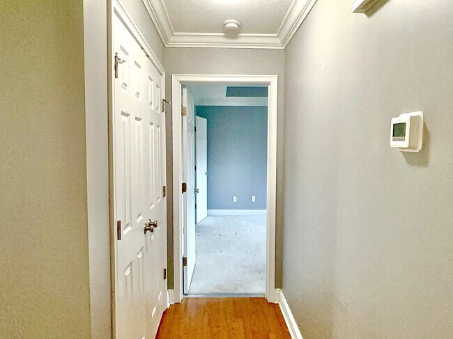 Building Photo - 46 Live Oak Trail