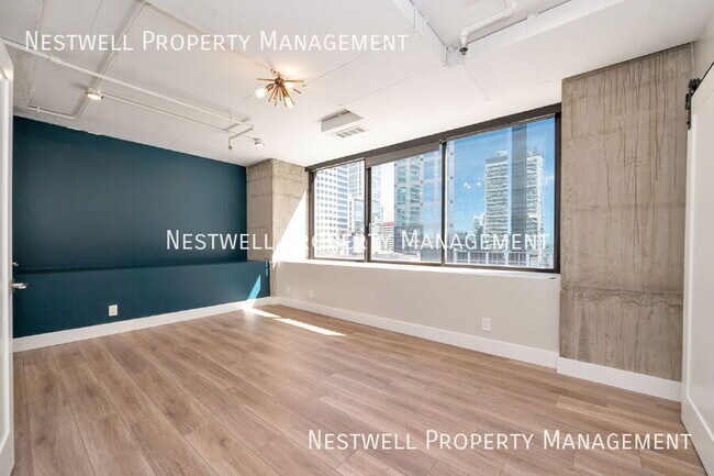 Building Photo - 44 W Broadway