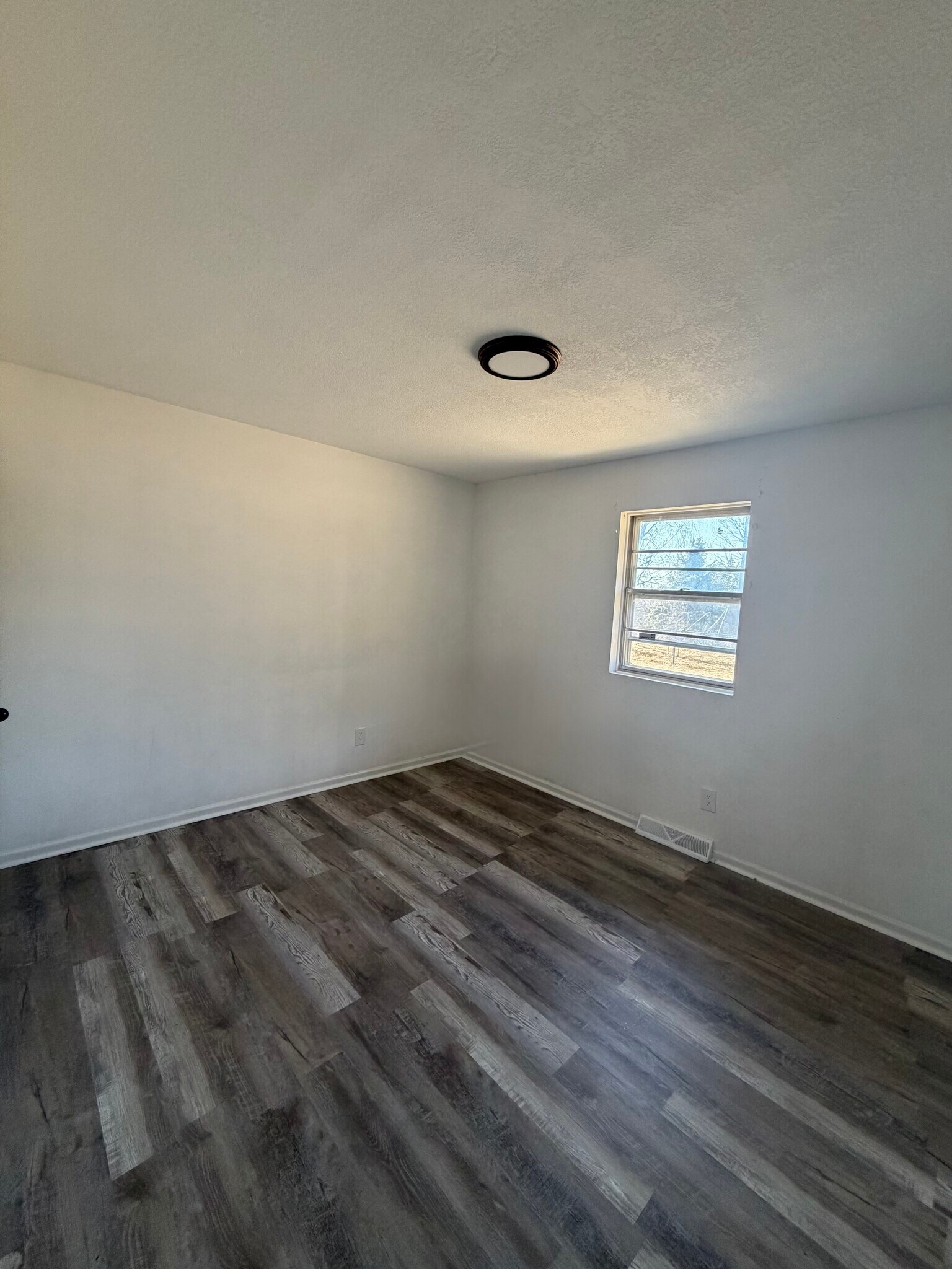 Building Photo - 1632 N 59th St