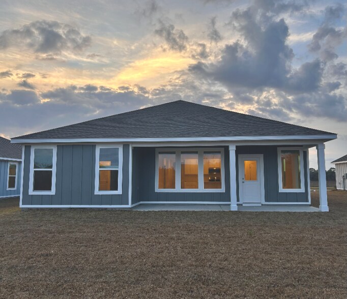 Building Photo - 3823 Casita Cir