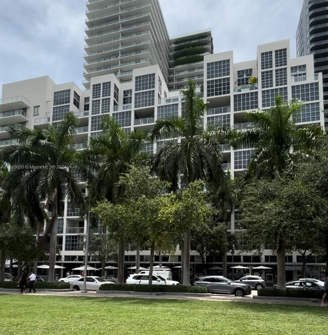 Building Photo - 3451 NE 1st Ave