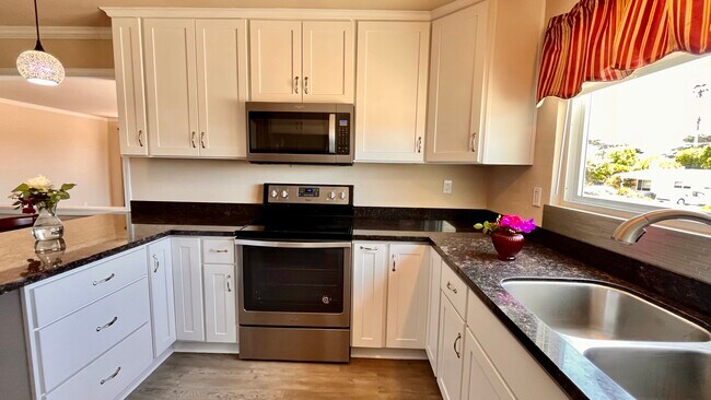 Building Photo - 3248 Fitzgerald Cir