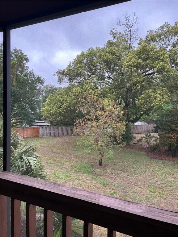 Building Photo - 958 E Michigan St