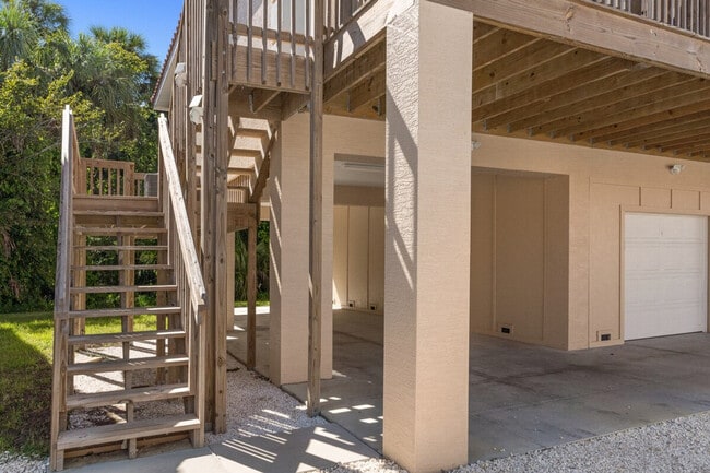 Building Photo - 4860 S Tromp Lp