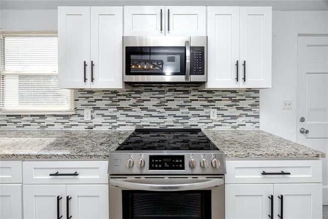 Building Photo - 6745 88th Ave N