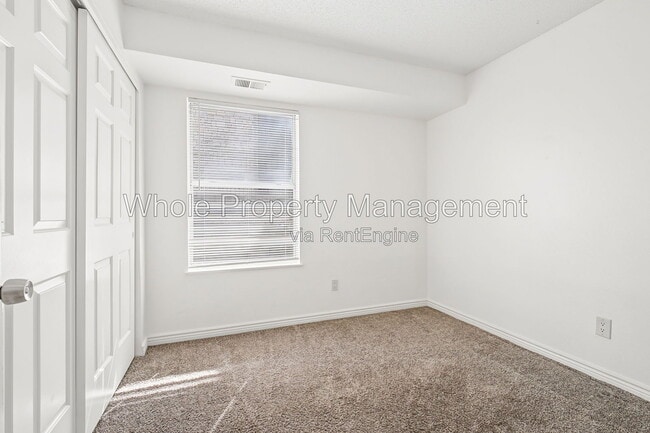Building Photo - 2575 S Syracuse Way