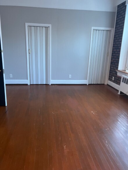Building Photo - 3450 Clifton Ave