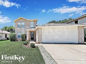 Building Photo - 2963 Celian Dr