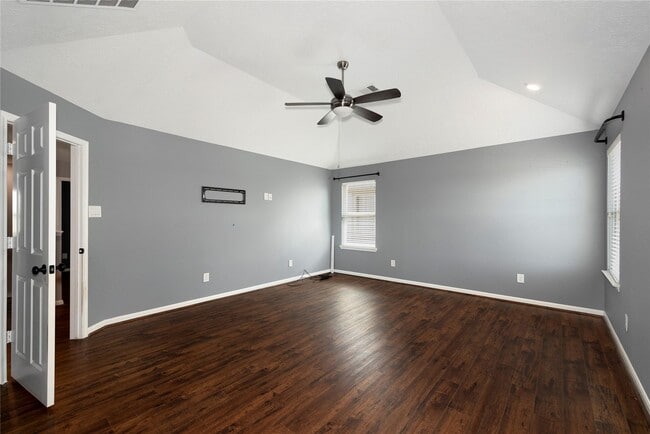 Building Photo - 24015 Adobe Ridge Ln
