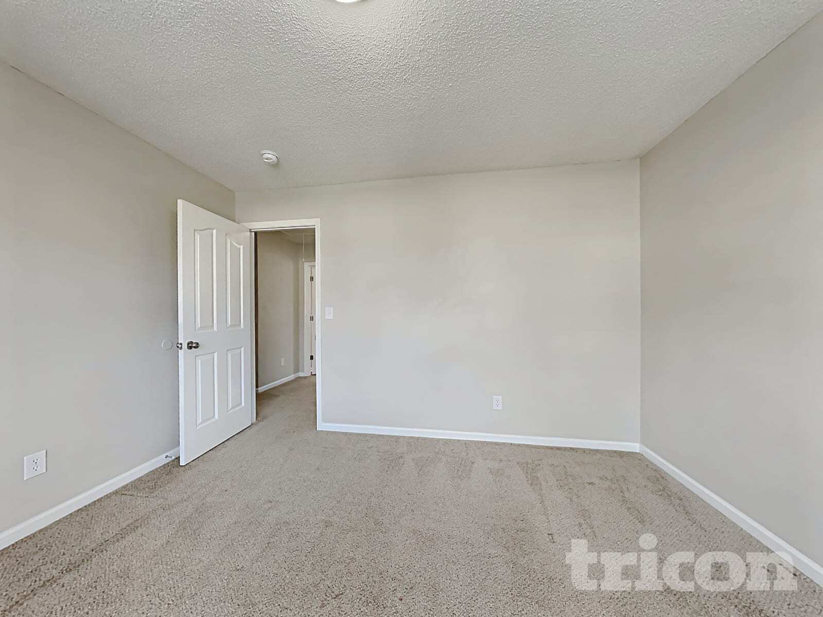 Building Photo - 9335 White Aspen Pl