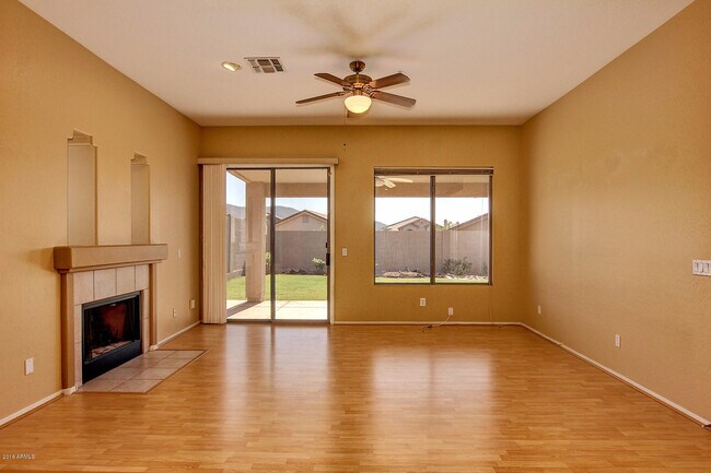Building Photo - 10511 E Morning Star Dr