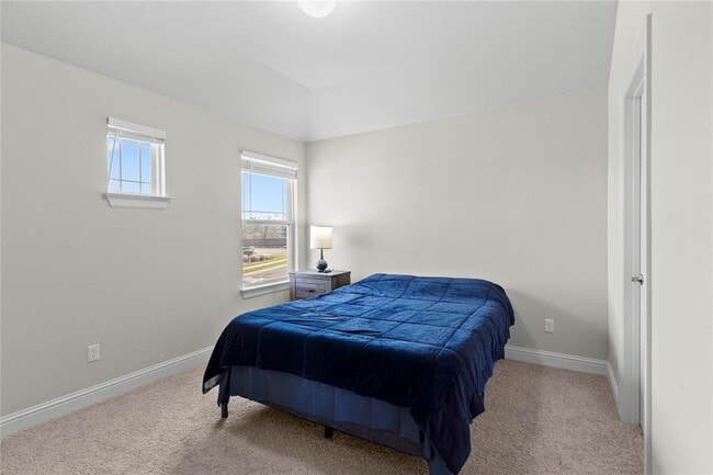 Building Photo - 113 Stone Crk Dr