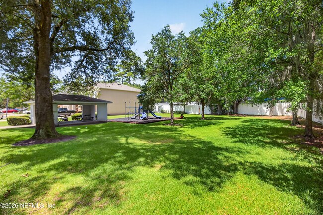 Building Photo - 7038 St Ives Ct