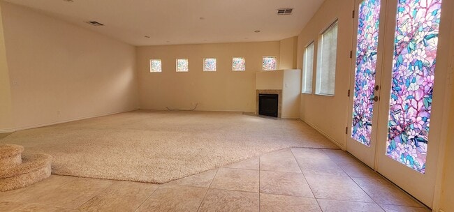 Building Photo - Spacious 5-Bedroom Home in Gated Las Vegas...