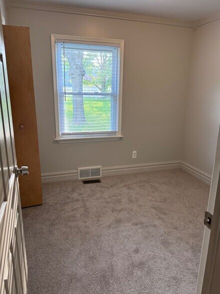 Building Photo - 21644 Merriman Rd