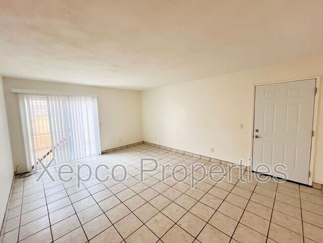 Building Photo - 13460 Quinta Way