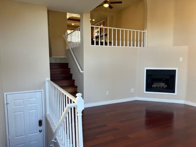 Building Photo - Private, Gated and the Heart of Costa Mesa!