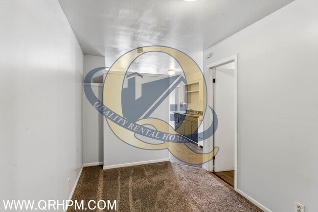 Building Photo - 111 N Shiawassee St