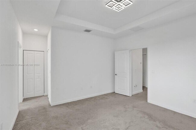 Building Photo - 4669 NW 118th Ave
