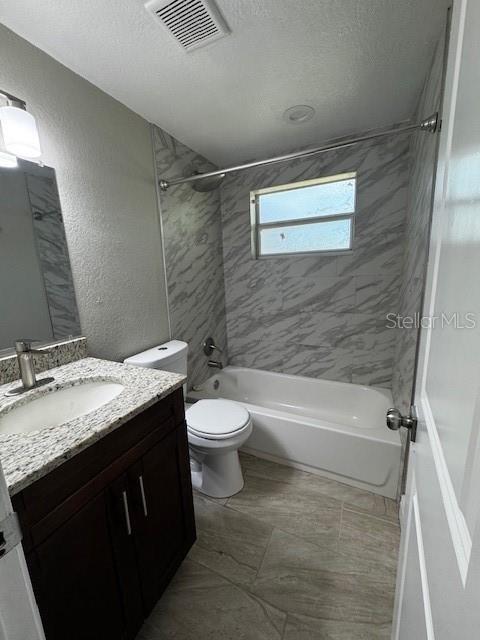 Building Photo - 6421 Kelso Dr