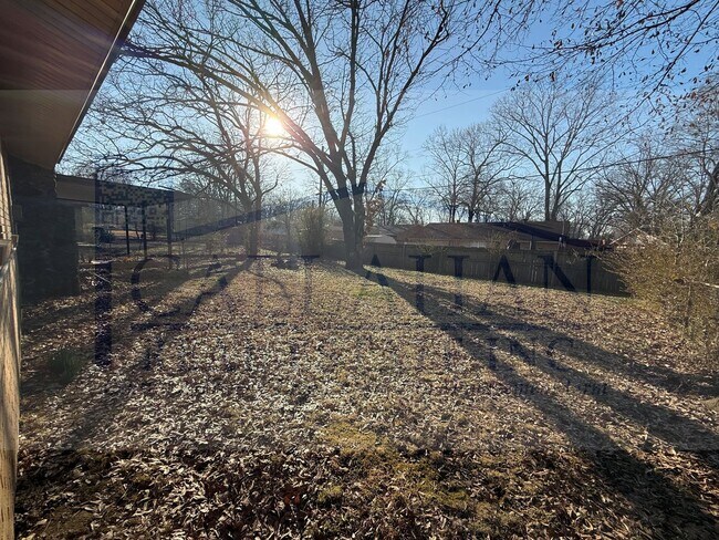 Building Photo - Sherwood 3 Bedroom Home