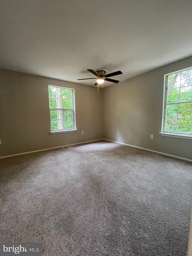 Building Photo - 775 Hatfield Ct