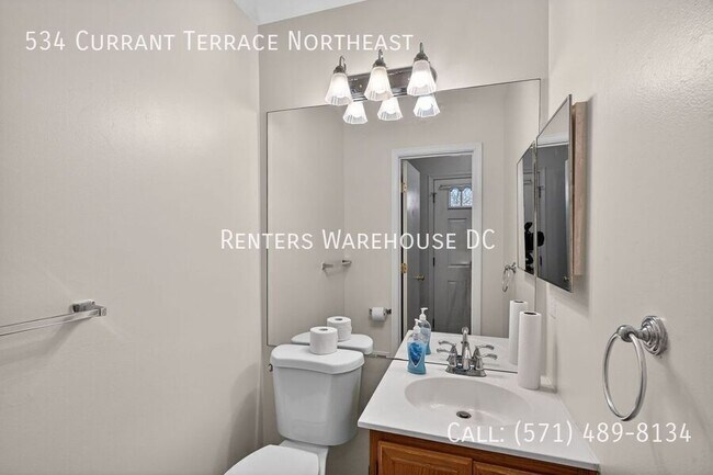 Building Photo - 534 Currant Terrace NE