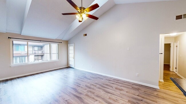 Building Photo - Beautiful 2-Bedroom Condo in Westville!