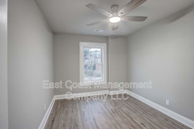 Building Photo - 2619 Loyola Northway