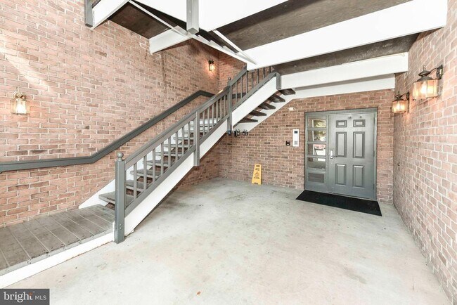 Building Photo - 7507 Ashby Ln