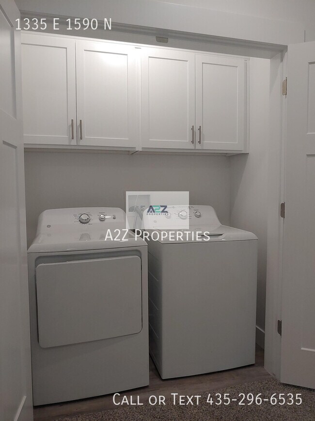 Building Photo - 1335 1590 N