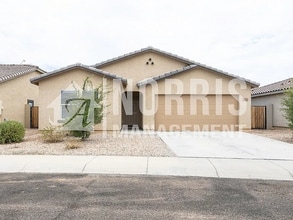 Building Photo - 1024 Nina Dr
