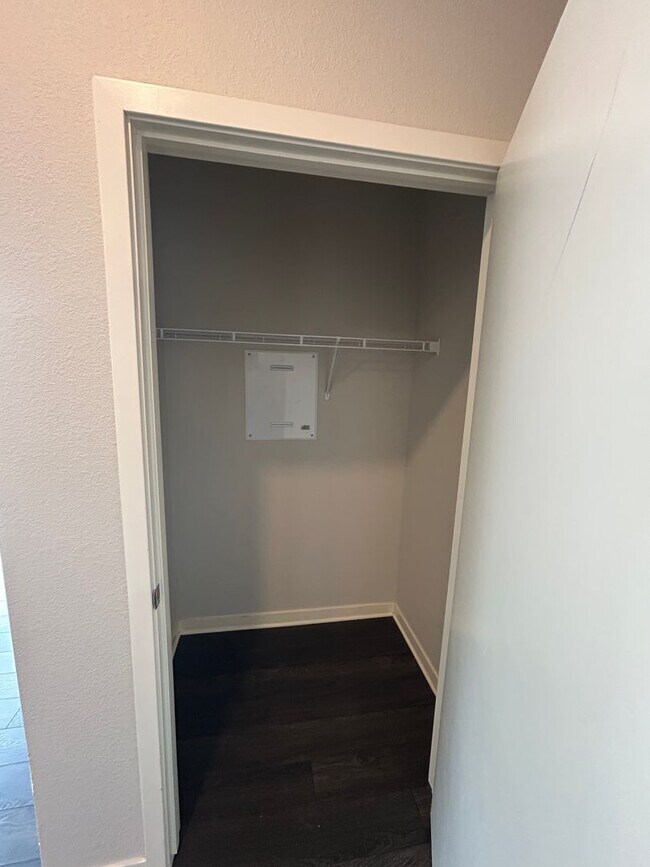 Interior Photo - The Curtis Apartments